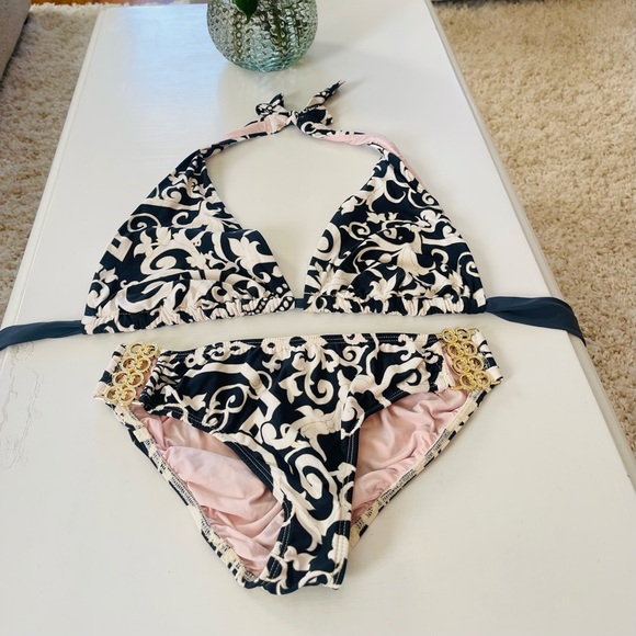 8 PIECE LOT TARA GRINNA Hipster Triangle Top Bikini Set Black Gold Animal Print - Picture 11 of 16